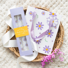 Load image into Gallery viewer, Set of 3 Purple Daisy Taper Candles