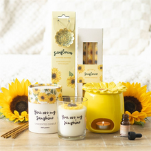 Load image into Gallery viewer, Set of 3 Sunflower Taper Candles