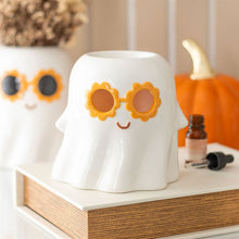 Load image into Gallery viewer, Groovy Ghost Oil Burner and Wax Warmer
