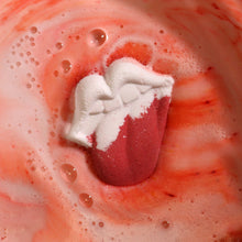 Load image into Gallery viewer, Lips Bathbomb 60g