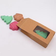 Load image into Gallery viewer, Gingerbread Town Christmas Bath Bomb Gift Pack