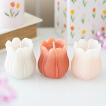 Load image into Gallery viewer, Set of 3 Tulip Shaped Candles