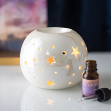 Load image into Gallery viewer, White Iridescent Star Oil Burner and Wax Warmer