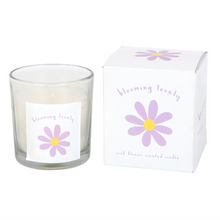 Load image into Gallery viewer, Blooming Lovely Daisy Wildflower Candle
