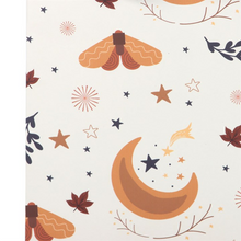 Load image into Gallery viewer, 23cm Medium Autumn Magic Gift Bag
