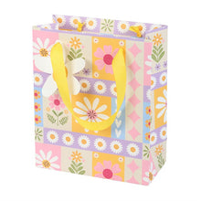 Load image into Gallery viewer, 23cm Floral Patchwork Print Gift Bag
