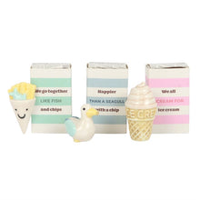 Load image into Gallery viewer, Set of 24 Seagull and Ice Cream Token Gifts in Display
