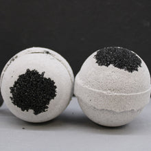 Load image into Gallery viewer, Charcoal Bath Bomb - Sea Salt &amp; Moss
