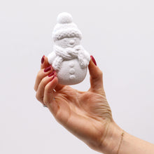 Load image into Gallery viewer, Christmas Fun Bath Bomb Gift Pack

