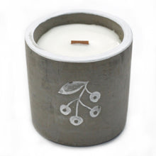 Load image into Gallery viewer, Concrete Candle - Berrys - Juniper &amp; Sweet Gin
