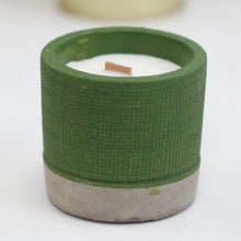 Load image into Gallery viewer, Concrete Candle - Green - Sea Moss &amp; Herbs
