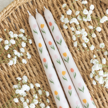 Load image into Gallery viewer, Set of 3 Tulip Print Taper Candles
