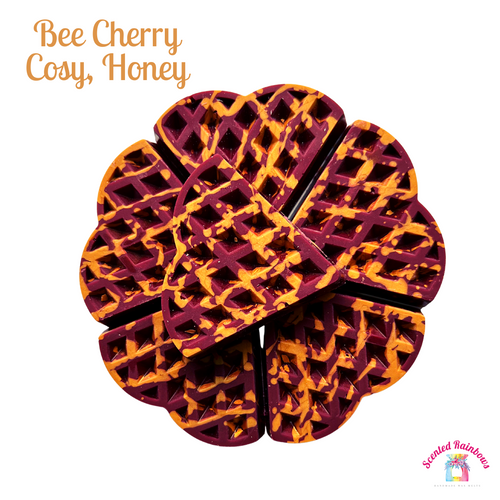 Bee Cherry Cosy Honey Wax Melt Waffle - Strong Long Lasting Wax Melts - Drizzle Effect Wax Melts - Cherry and Honey Scent - Burts Bees Blend