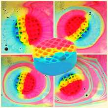 Load image into Gallery viewer, Wild Candy Bath Bomb Waffle - Bath Bomb - Fizzy bath bomb - Colorful Bath bomb - Kind on skin bath bomb - Bath fizzer
